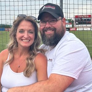 Meet your Posher, Joy